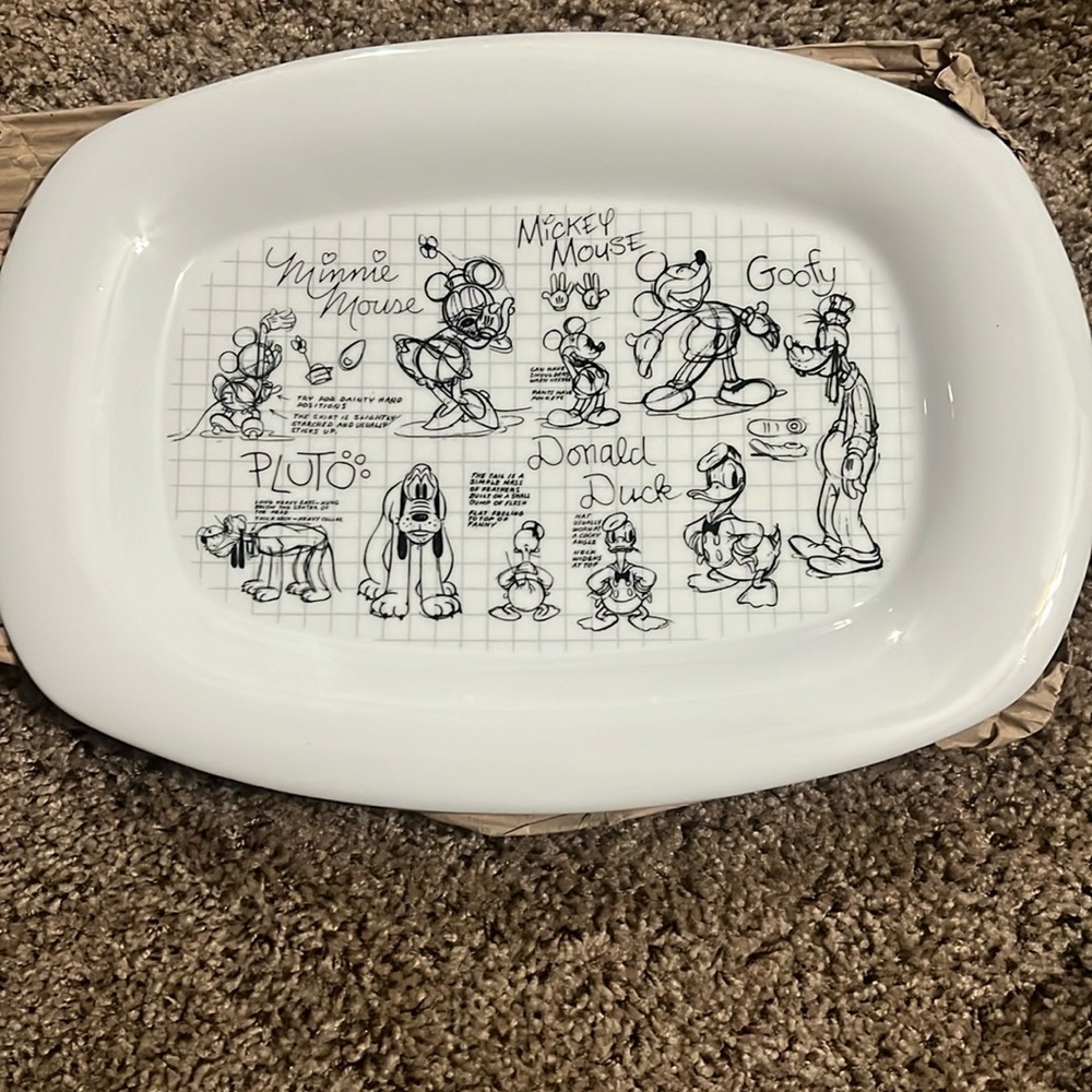 Disney Sketchbook Serving Tray
Mickey Mouse & Friends rect 
Platter NEW